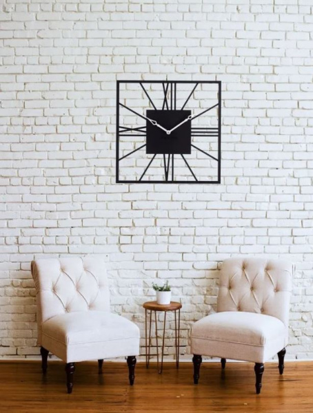 Часы настенные из металла, квадрат 35 см, черный Рим 2